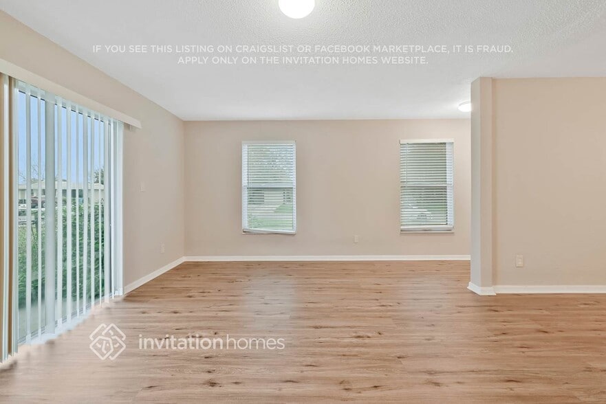 Building Photo - 2748 Ravenall Ave