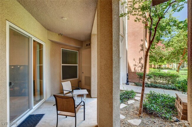 Building Photo - 56 E Serene Ave