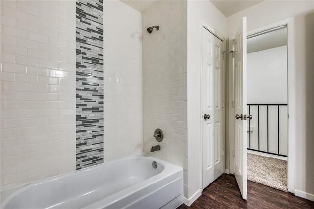 Building Photo - 35 Abbey Rd