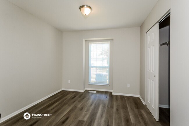 Building Photo - 2643 Liberty Gardens Dr