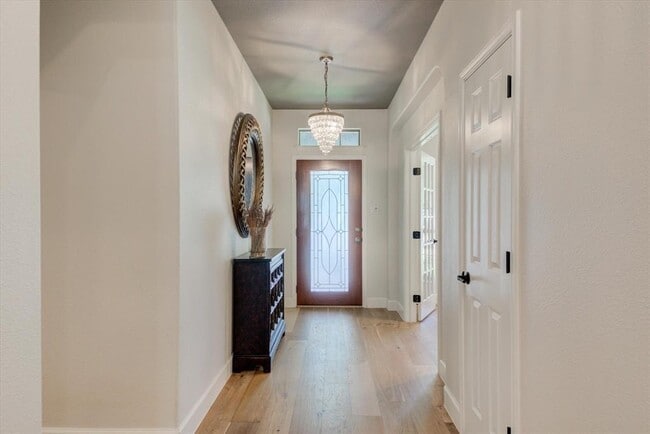 Building Photo - 11129 Cap Stone Dr