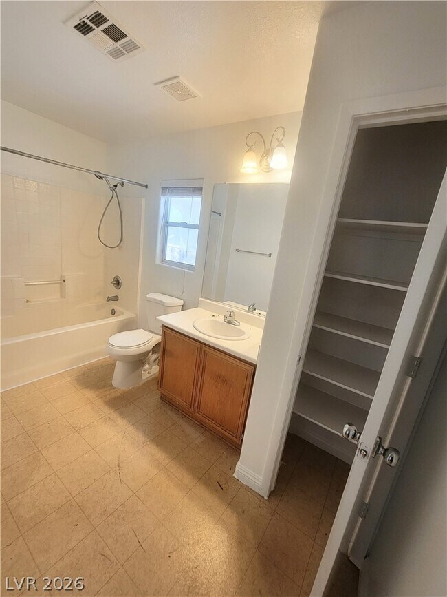 Building Photo - 3962 Silver Strike Ct