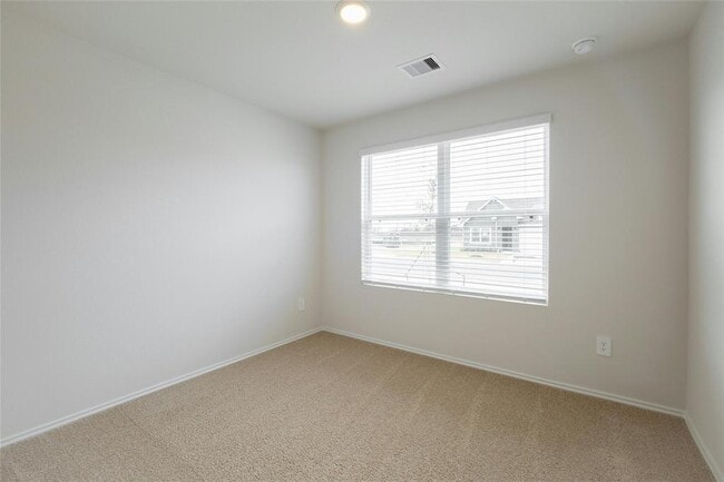 Building Photo - 314 N Richland Dr