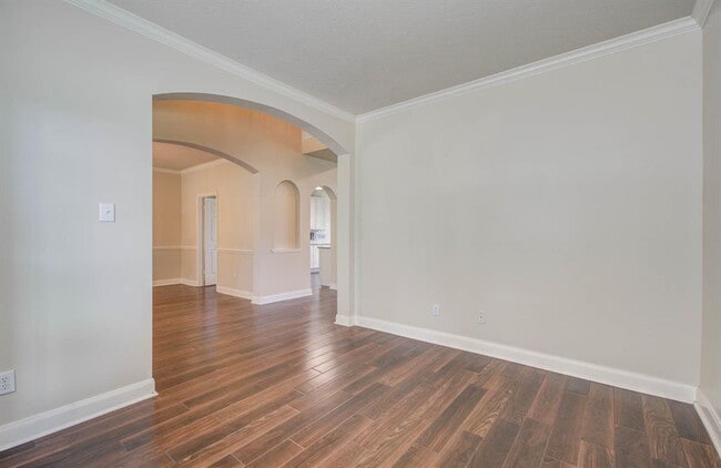 Building Photo - 2210 Waters Edge Ln