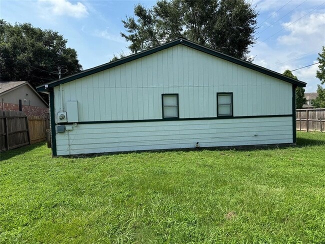 Building Photo - 1003 Misty Meadow Ct