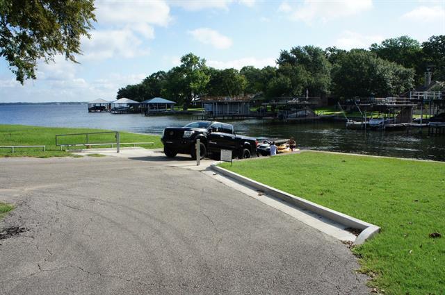 Building Photo - 355 Beachside Dr