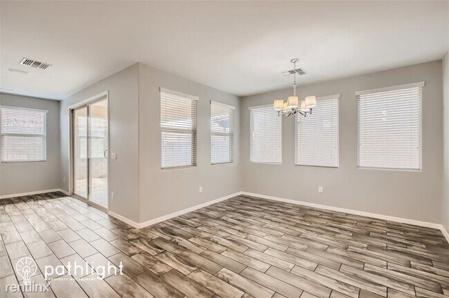 Building Photo - 4 br, 2.5 bath House - 12042 W Fillmore St...