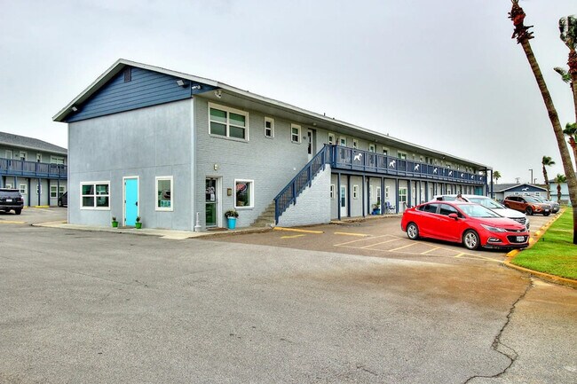 Building Photo - 1129 Eleventh Street-SI FL1-ID1023188P