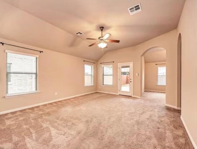 Building Photo - 2468 Millbrook Loop