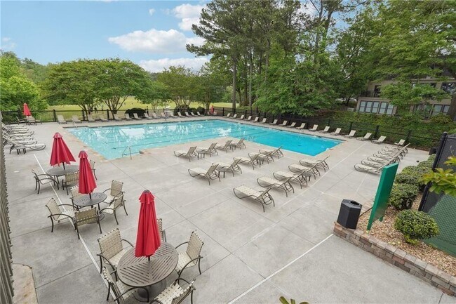 Building Photo - 40 Glenald Way NW