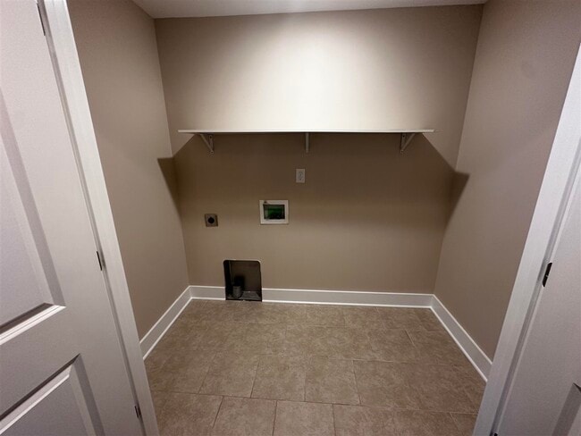 Building Photo - 2922 Gunsmoke Trail Way