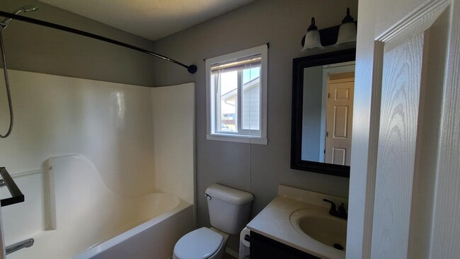 Building Photo - 3401 Wesson Rd