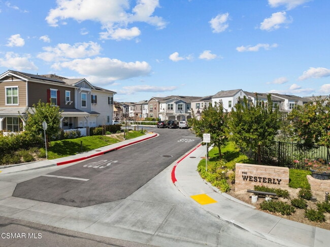 Building Photo - 122 Red Brick Dr
