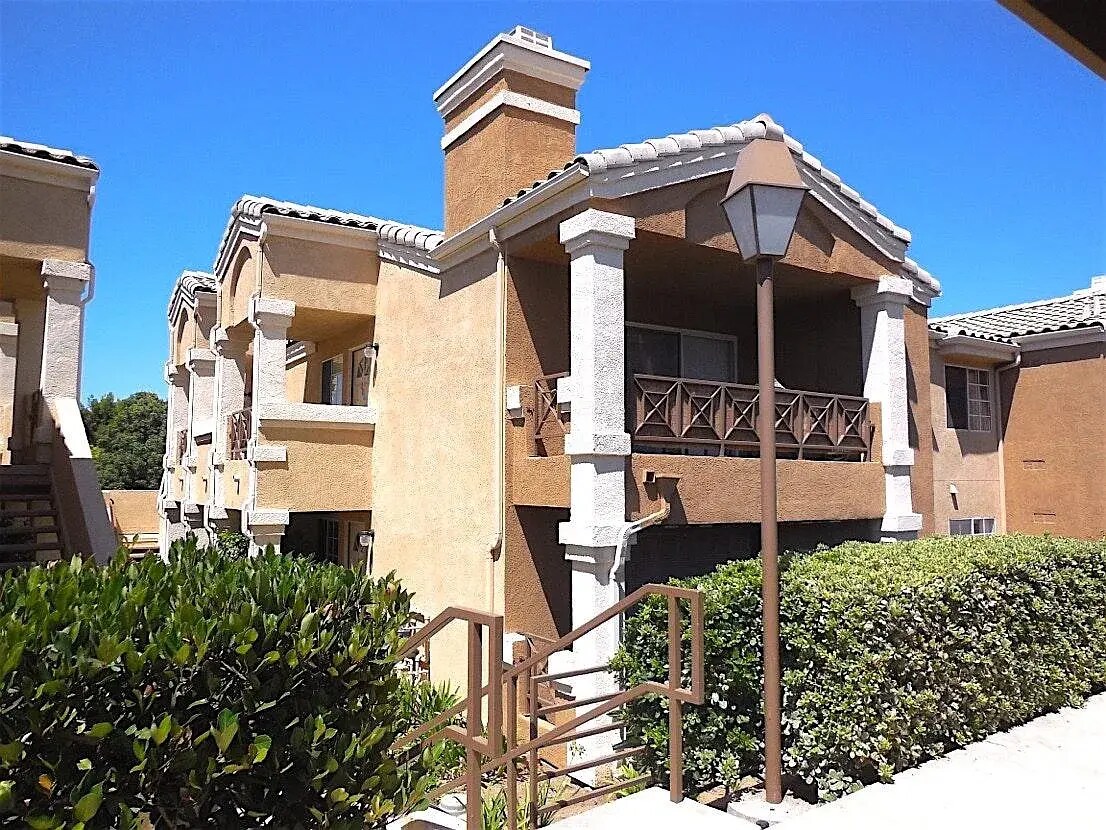 Building - 3215 Costa Alta Dr