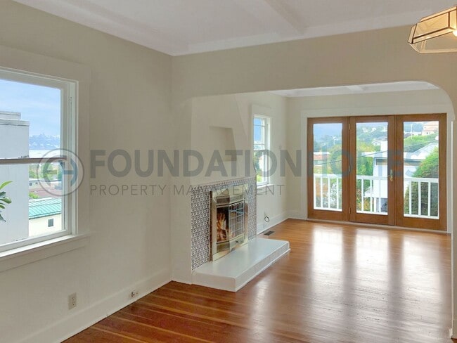 Building Photo - 428 Napa St