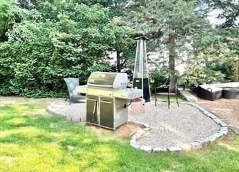 Building Photo - 12 Kilburn Rd