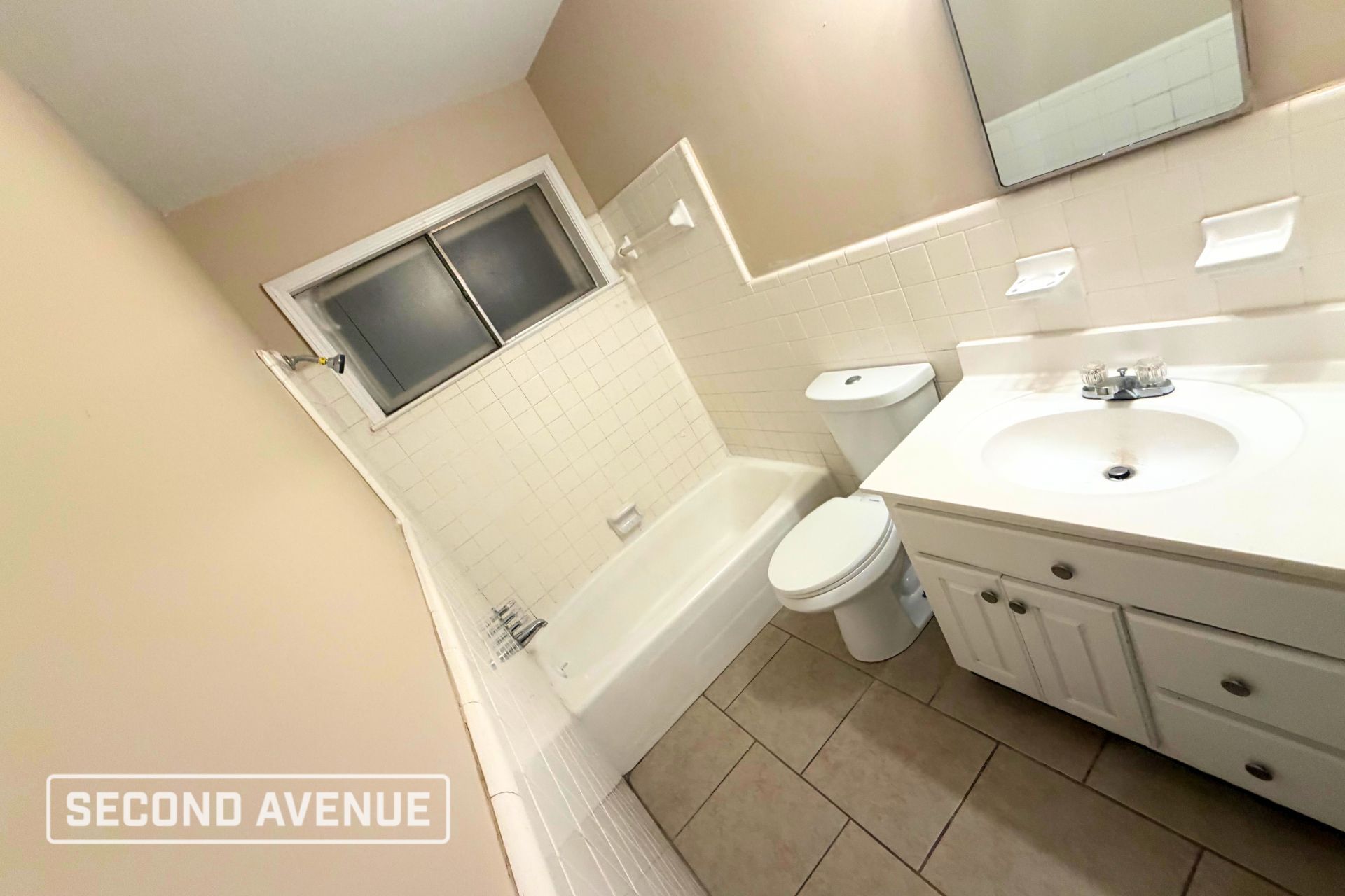 Building Photo - 3088 Lynchburg St