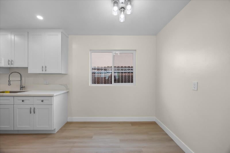 Building Photo - 3539 Delta Ave