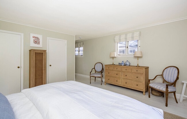 Building Photo - 72 Davids Ln