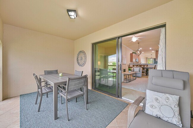 Building Photo - **2 + Den Condo - 1 Car garage - Fully Furnished - Short Term Lease (5.11 - 11.30) **