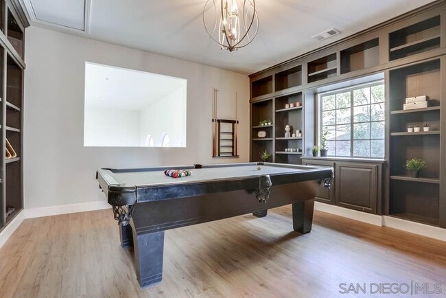 Building Photo - 1696 Gil Way