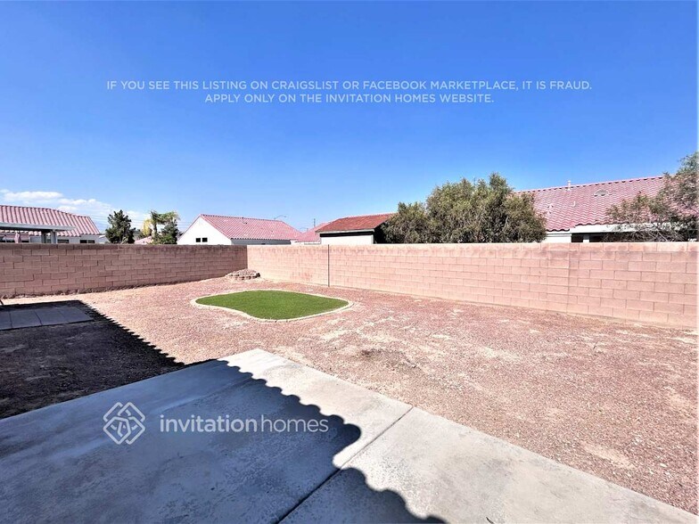 Building Photo - 4724 Painted Hills St
