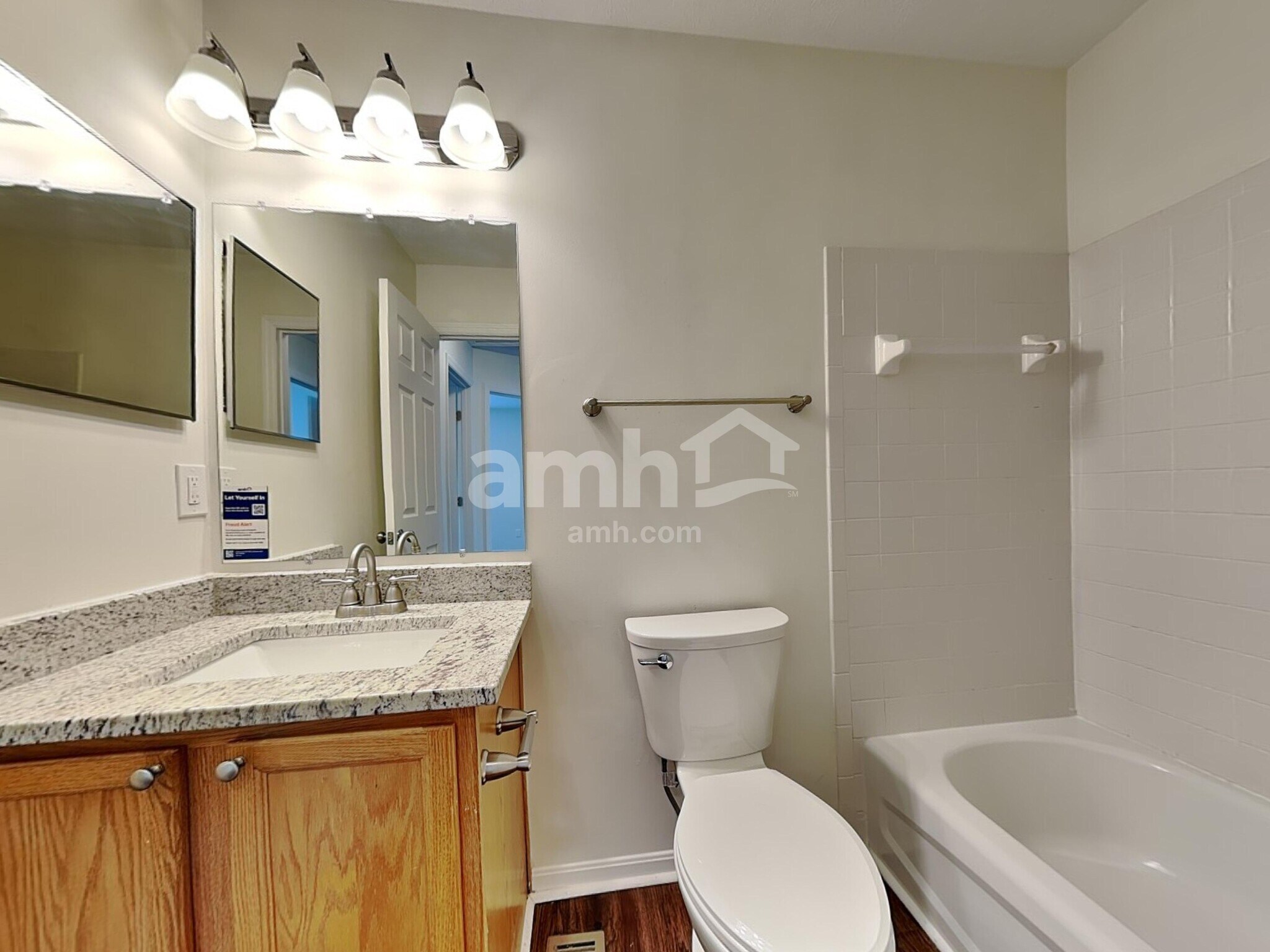 Building Photo - 6645 Water Lily Ln