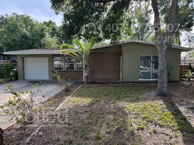 Primary Photo - 3642 Aloha Dr