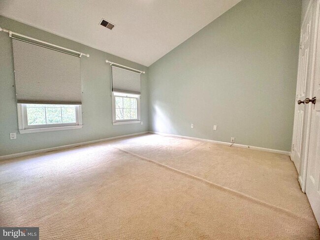 Building Photo - 11433 Hollowstone Dr