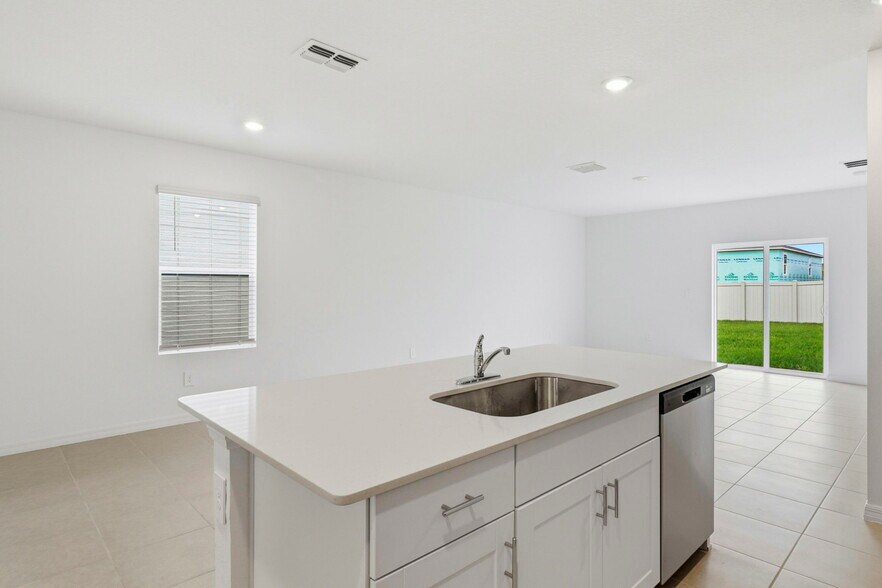 Building Photo - 11657 Brae Way