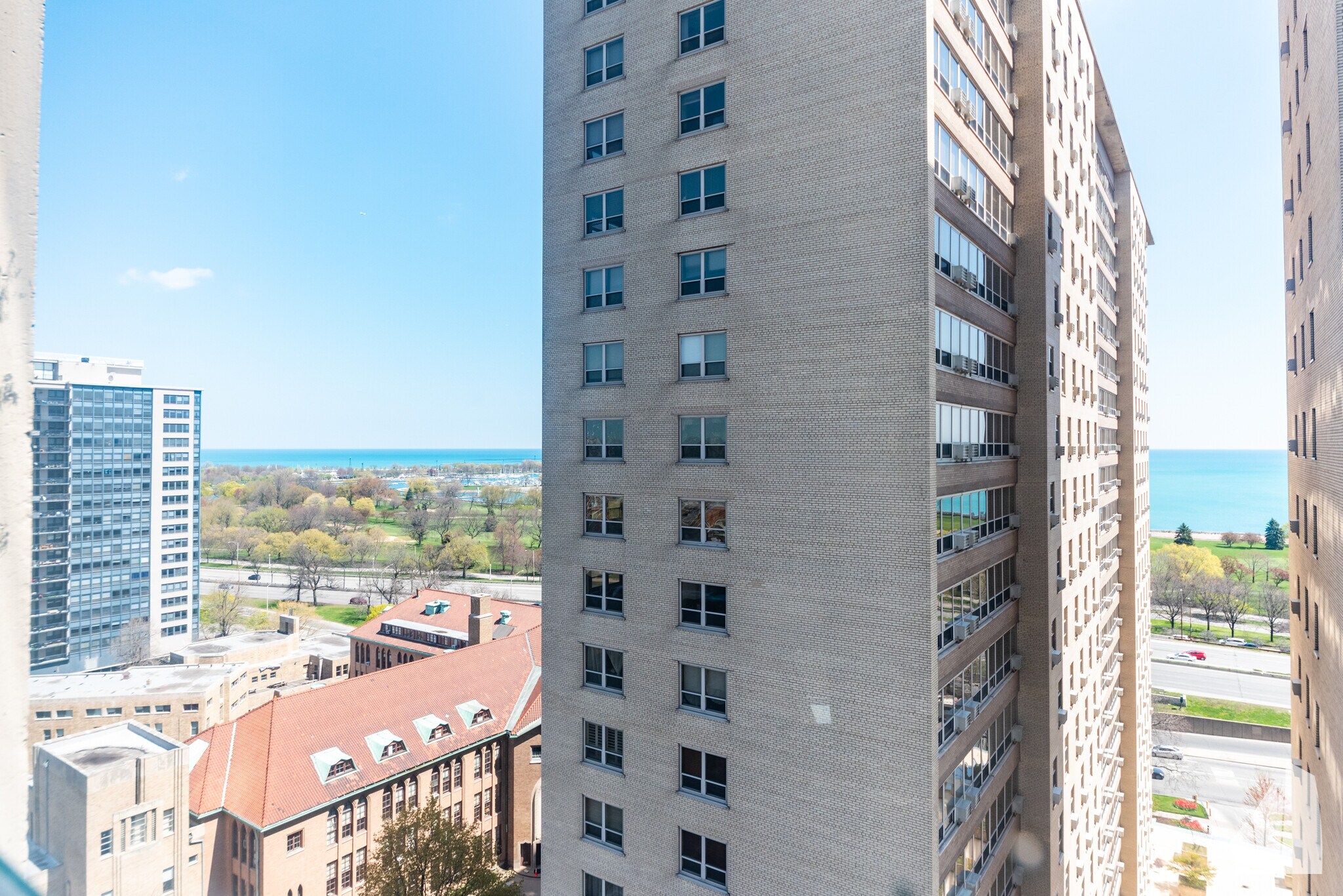 Building Photo - 655 W Irving Park Rd