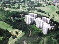 Building Photo - Colonnade On The Green