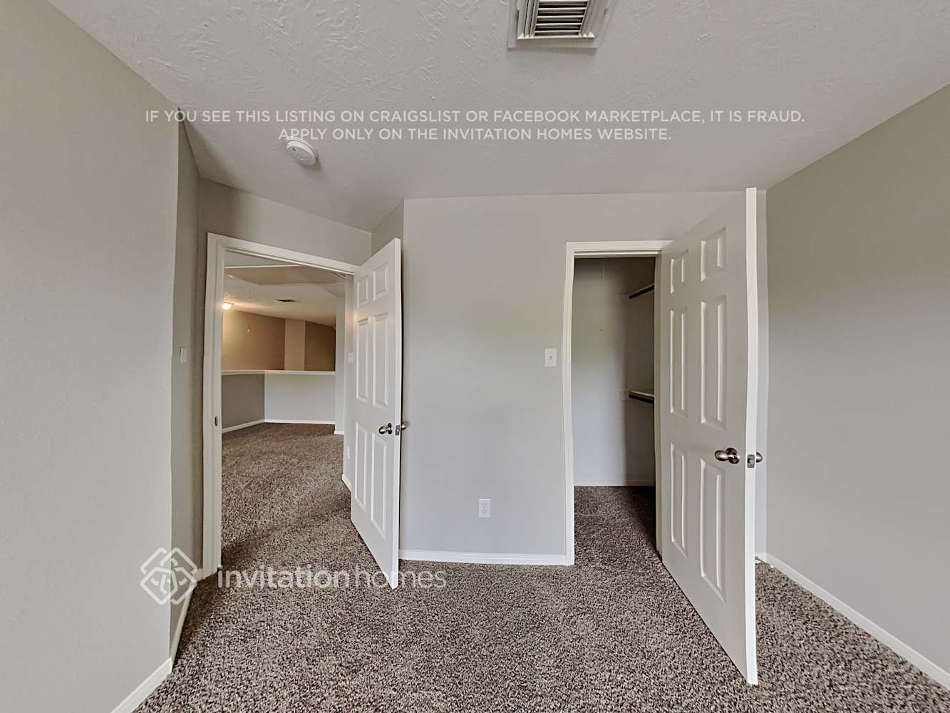 Building Photo - 3601 Pine Valley Dr