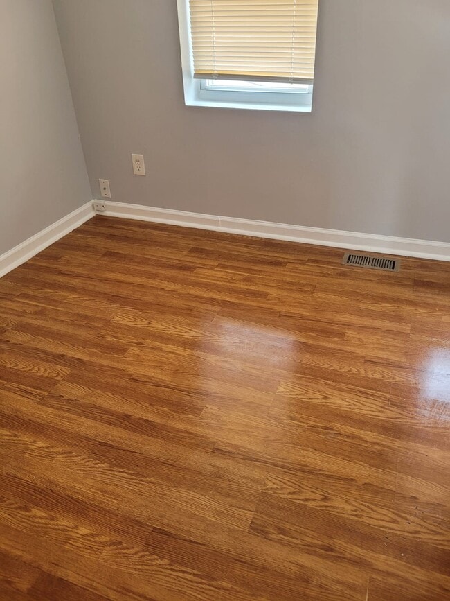 Building Photo - 2221 Portugal St