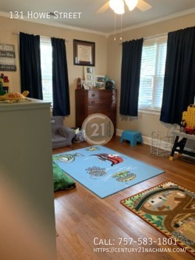 Building Photo - 131 Howe St