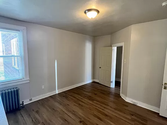 Building Photo - 2116 Bedford Ave