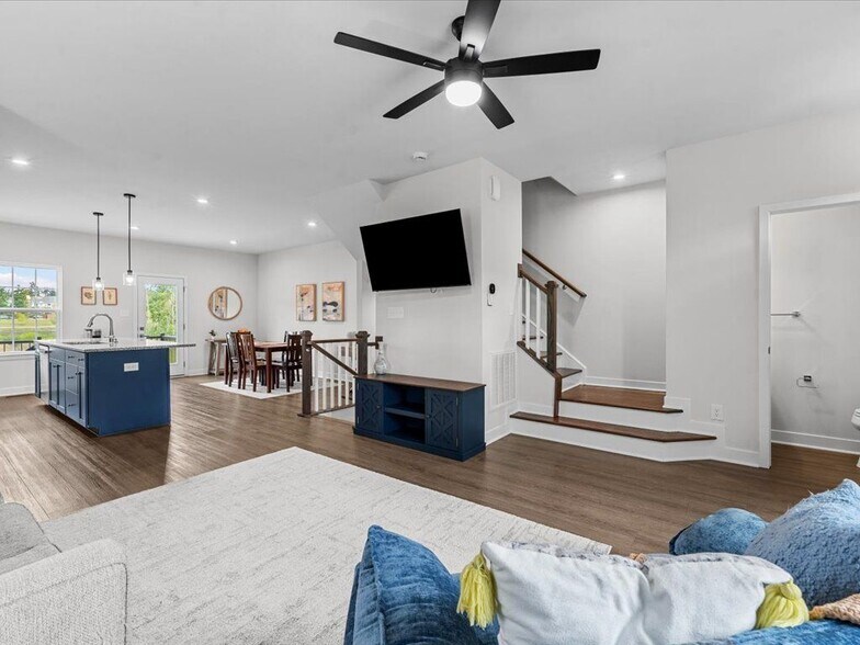 Building Photo - 14018 Millpointe Rd