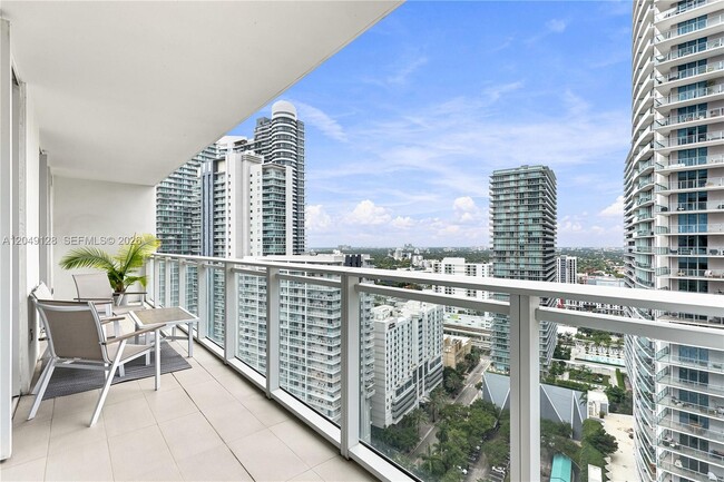 Building Photo - 1080 Brickell Ave