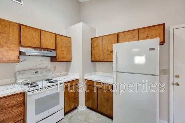 Building Photo - 155 Manchester Rd