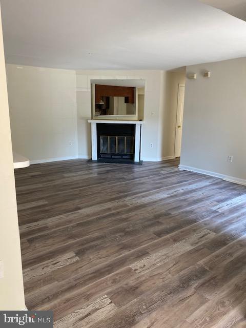 Primary Photo - 2030 Alice Ave