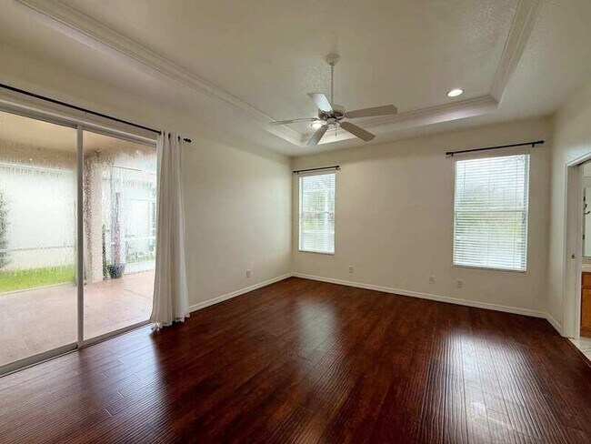 Building Photo - 9512 Greenpointe Dr