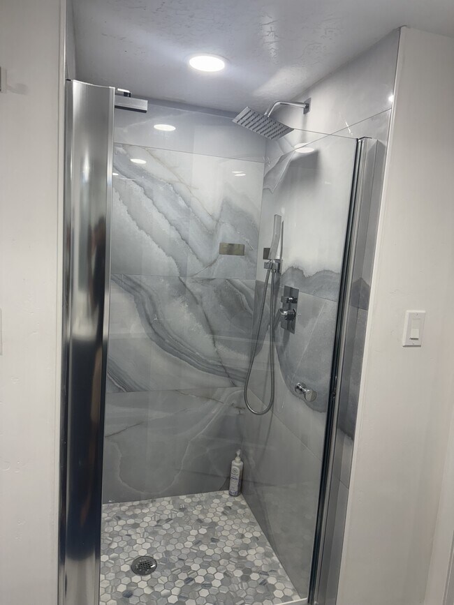 Building Photo - 11502 S Hollybrook Loop