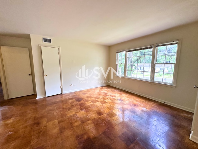 Building Photo - 5452 Ardell Dr
