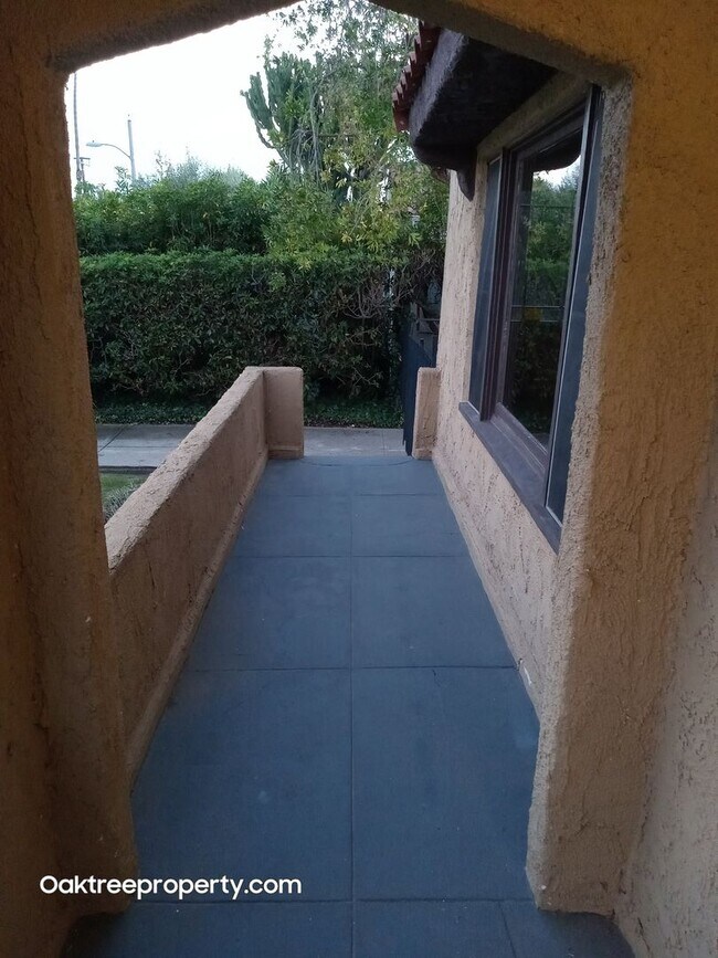 Building Photo - Coming Soon Charming 2-bedroom, 1-bathroom house with 2 car garage and spacious yard