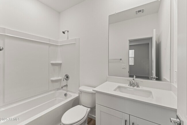 Building Photo - 15849 W Gray Fox Trl