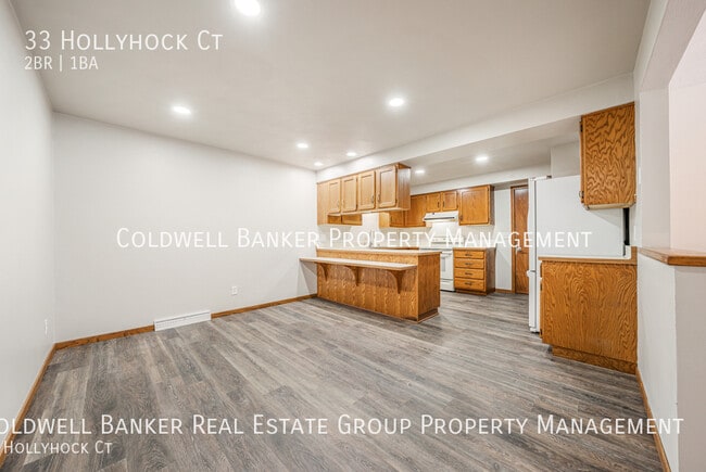 Building Photo - 33 Hollyhock Ct