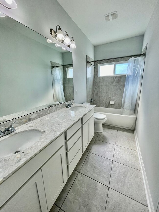 Building Photo - 2809 Turtle Shores Dr