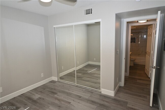 Building Photo - 2968 Juniper Hills Blvd