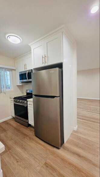 Building Photo - 138 N Belmont St