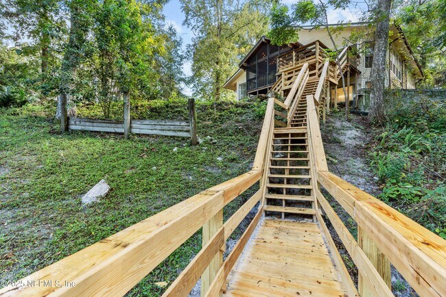 Building Photo - 764 Hazelwood Ct